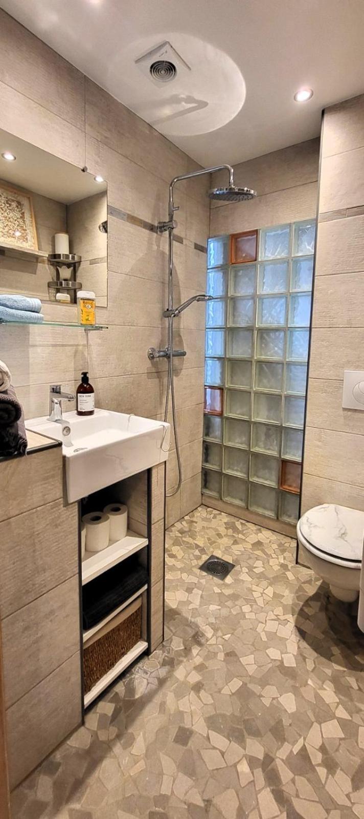 Cannes Suquet Appartement Cosy Exterior photo